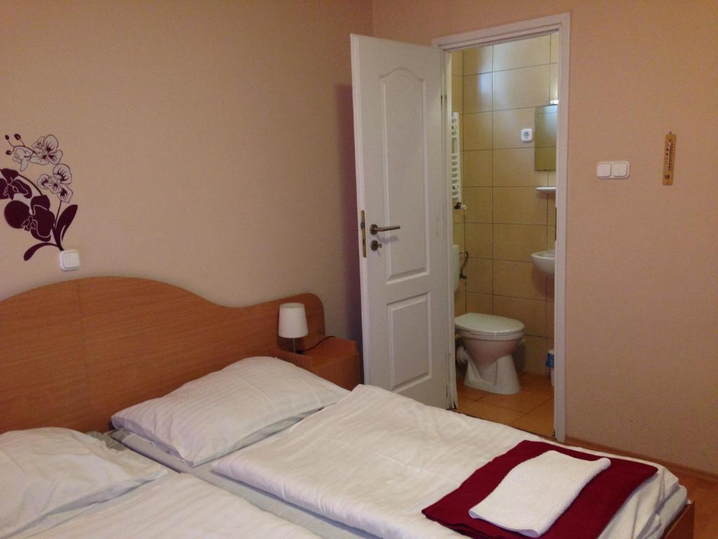 Hajdu Vendeghaz Hotel Hajdúszoboszló Екстериор снимка
